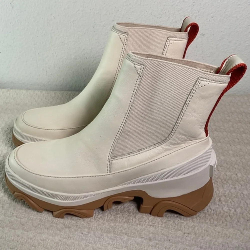 Sorel these are